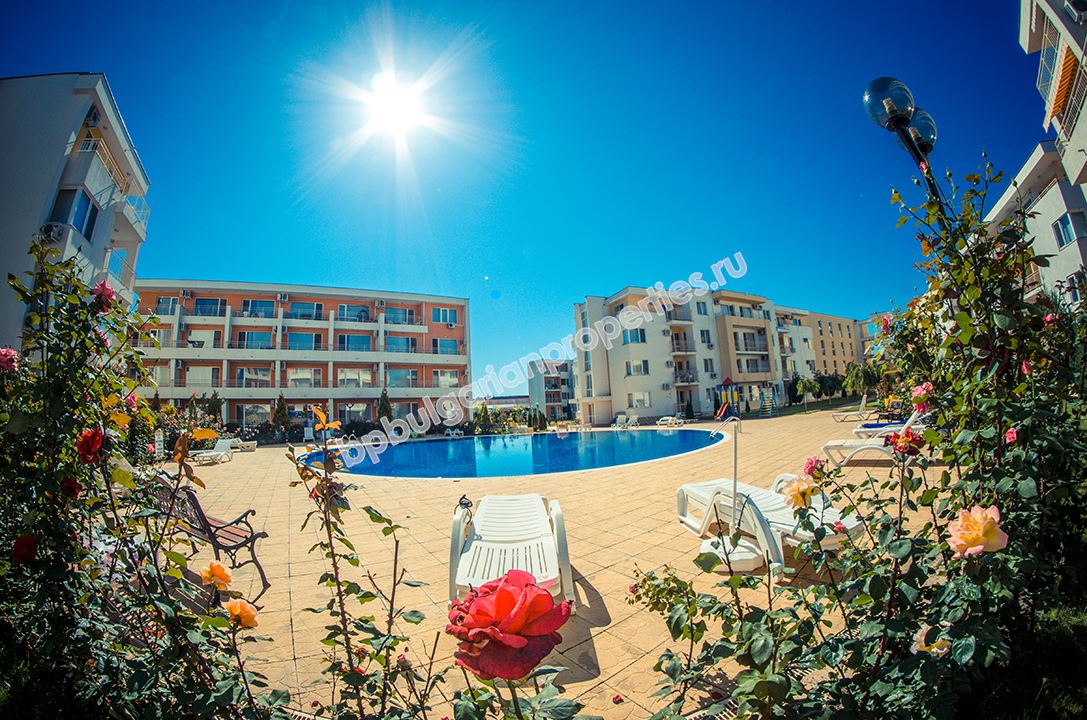 Furnished one-bedroom apartment in a gated complex for investment Furnished one-bedroom apartment in a gated complex for investment