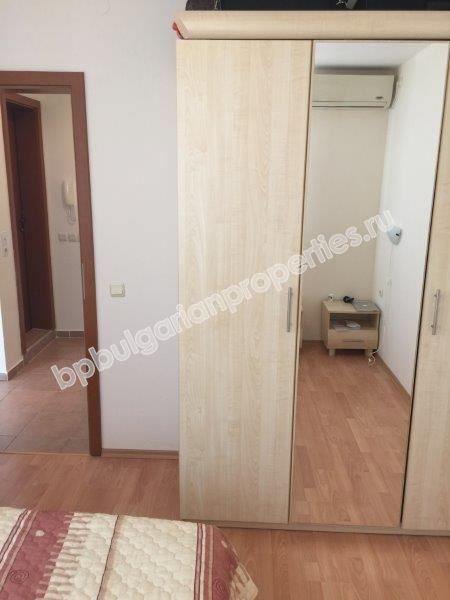 Furnished one-bedroom apartment in a gated complex for investment Furnished one-bedroom apartment in a gated complex for investment