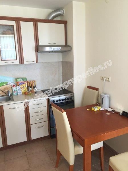 Furnished one-bedroom apartment in a gated complex for investment Furnished one-bedroom apartment in a gated complex for investment