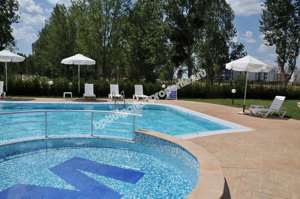 Furnished studio close to the beach for sale in the resort Sunny Beach Furnished studio close to the beach for sale in the resort Sunny Beach