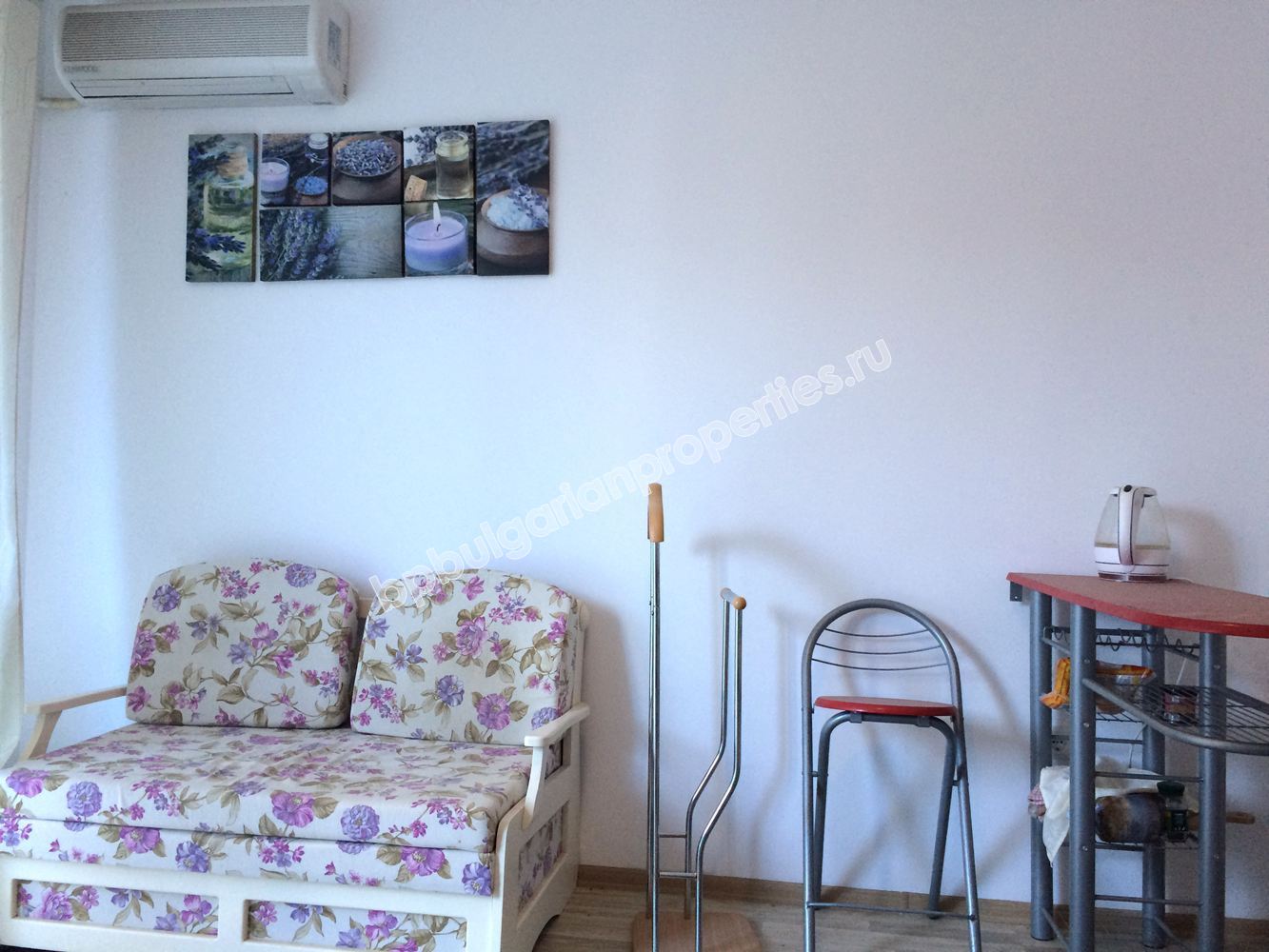 Beachfront furnished studio for sale in the town of Nessebar Beachfront furnished studio for sale in the town of Nessebar