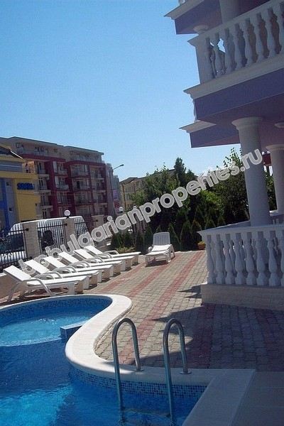 Beachfront furnished studio for sale in the town of Nessebar Beachfront furnished studio for sale in the town of Nessebar