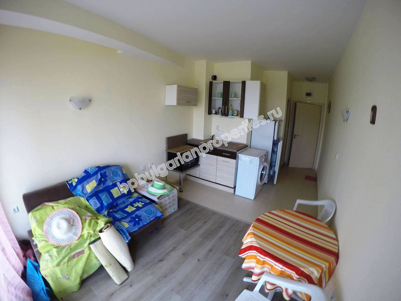 Furnished studio for sale in a new complex close to the sea in the resort Ravda Furnished studio for sale in a new complex close to the sea in the resort Ravda