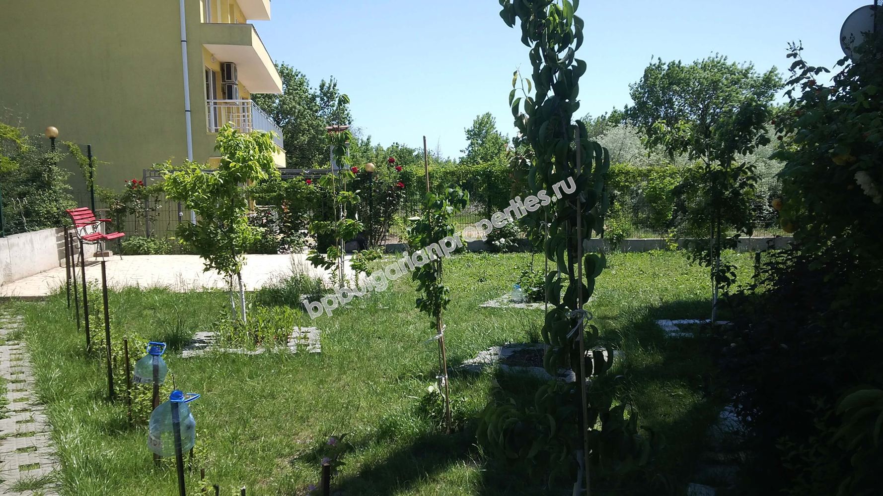 Furnished studio for sale in a new complex close to the sea in the resort Ravda Furnished studio for sale in a new complex close to the sea in the resort Ravda