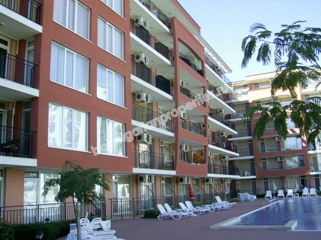 Furnished studio for sale close to the beach in the resort Sunny Beach Furnished studio for sale close to the beach in the resort Sunny Beach