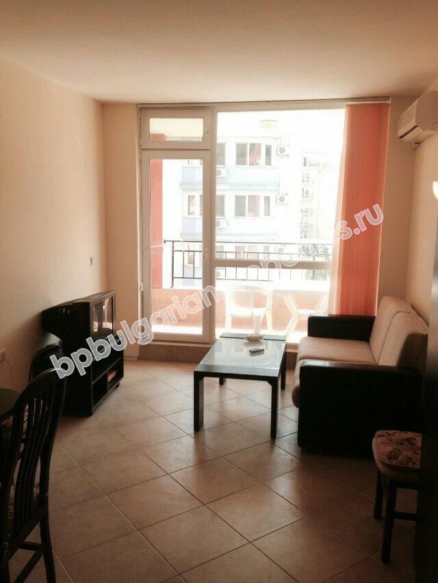 Furnished studio for sale close to the beach in the resort Sunny Beach Furnished studio for sale close to the beach in the resort Sunny Beach