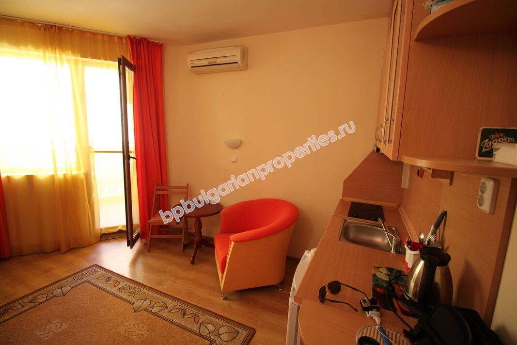 Furnished studio close to the beach for sale in the resort Sunny Beach Furnished studio close to the beach for sale in the resort Sunny Beach
