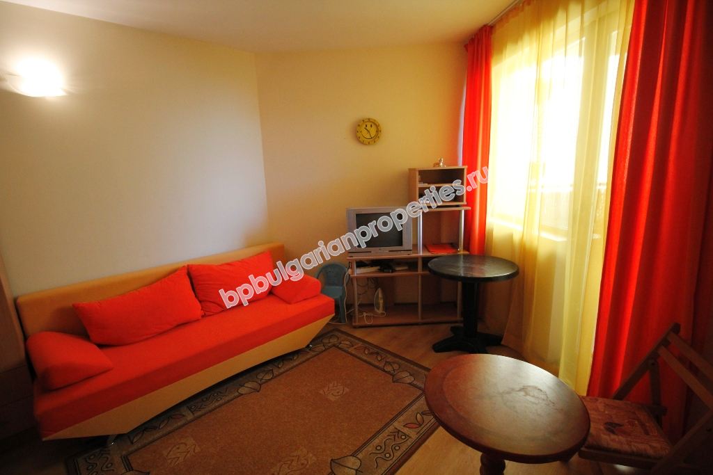 Furnished studio close to the beach for sale in the resort Sunny Beach Furnished studio close to the beach for sale in the resort Sunny Beach
