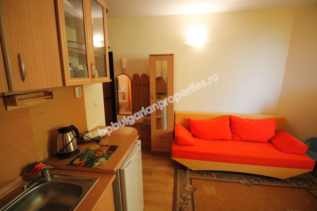 Furnished studio close to the beach for sale in the resort Sunny Beach Furnished studio close to the beach for sale in the resort Sunny Beach