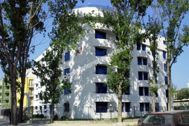 Cheap furnished studio for sale in the resort Sunny Beach Cheap furnished studio for sale in the resort Sunny Beach