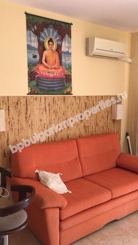 Furnished studio close to the beach for sale in the resort Sveti Vlas Furnished studio close to the beach for sale in the resort Sveti Vlas