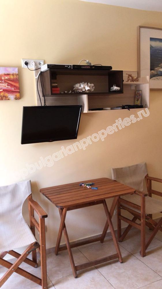 Furnished studio close to the beach for sale in the resort Sveti Vlas Furnished studio close to the beach for sale in the resort Sveti Vlas