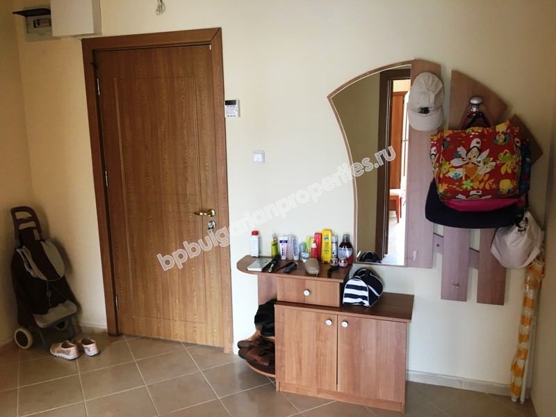 One-bedroom apartment close to the beach for sale in the resort Svet Vlas One-bedroom apartment close to the beach for sale in the resort Svet Vlas