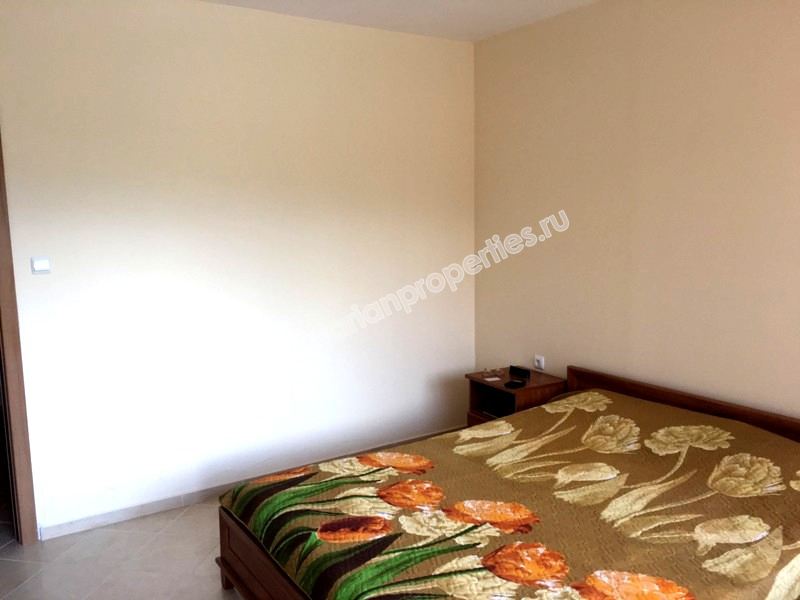 One-bedroom apartment close to the beach for sale in the resort Svet Vlas One-bedroom apartment close to the beach for sale in the resort Svet Vlas