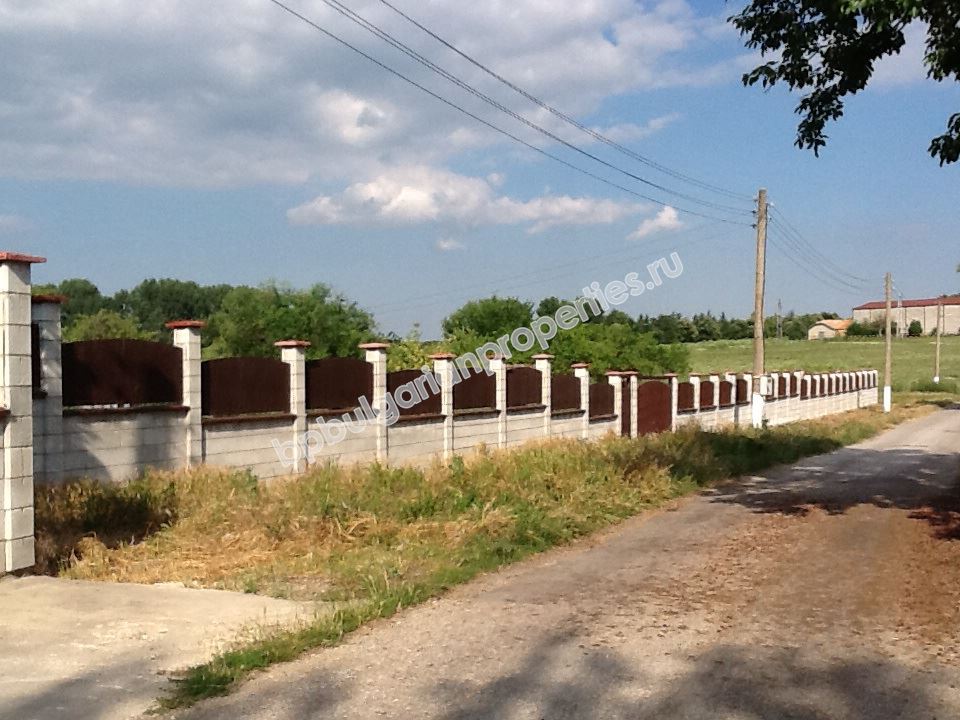 Rural 2-storey house for sale near the town of Dobrich and close to the sea Rural 2-storey house for sale near the town of Dobrich and close to the sea