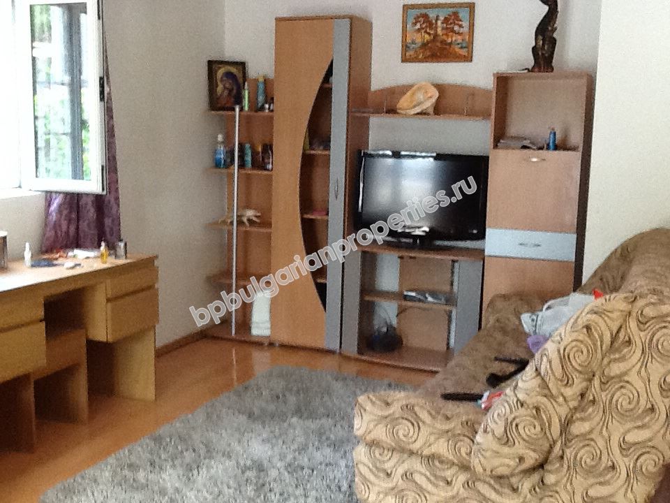 Rural 2-storey house for sale near the town of Dobrich and close to the sea Rural 2-storey house for sale near the town of Dobrich and close to the sea