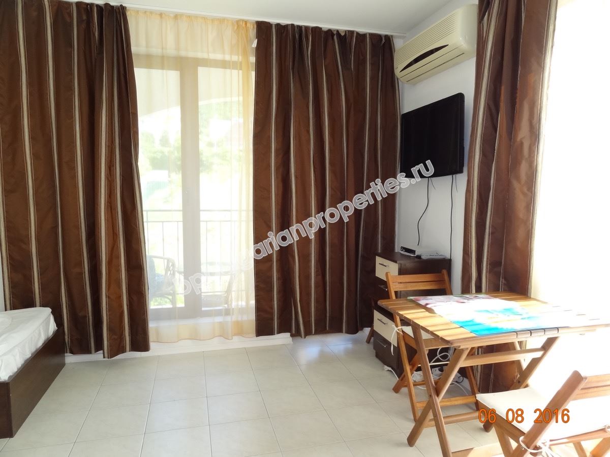 Profitable furnished studio in a luxury complex, the center of Saint Vlas Profitable furnished studio in a luxury complex, the center of Saint Vlas