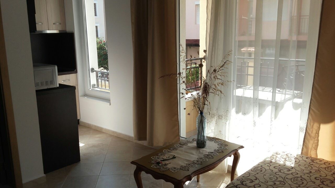 Studio on complex with pool close to the beach in Ravda Studio on complex with pool close to the beach in Ravda