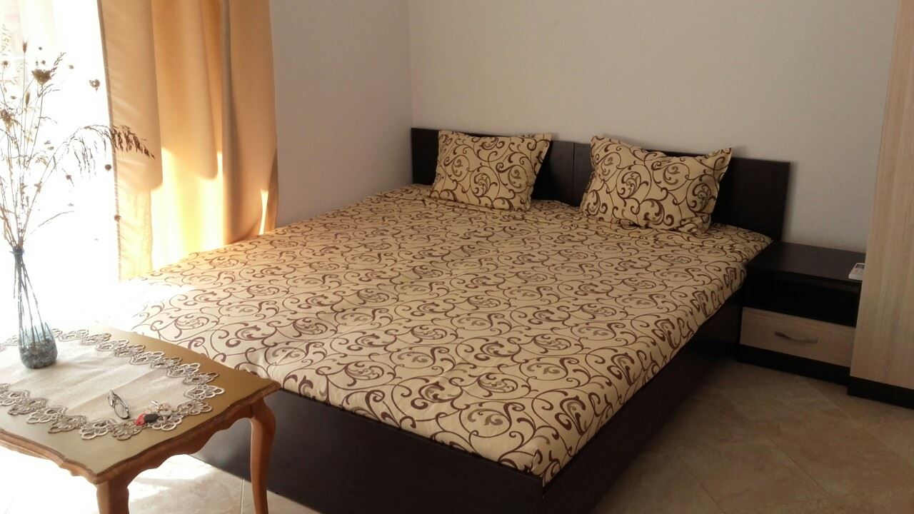 Studio on complex with pool close to the beach in Ravda Studio on complex with pool close to the beach in Ravda