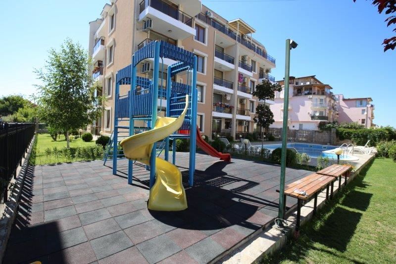 Profitable one-bedroom apartment close to the sea for investment Profitable one-bedroom apartment close to the sea for investment