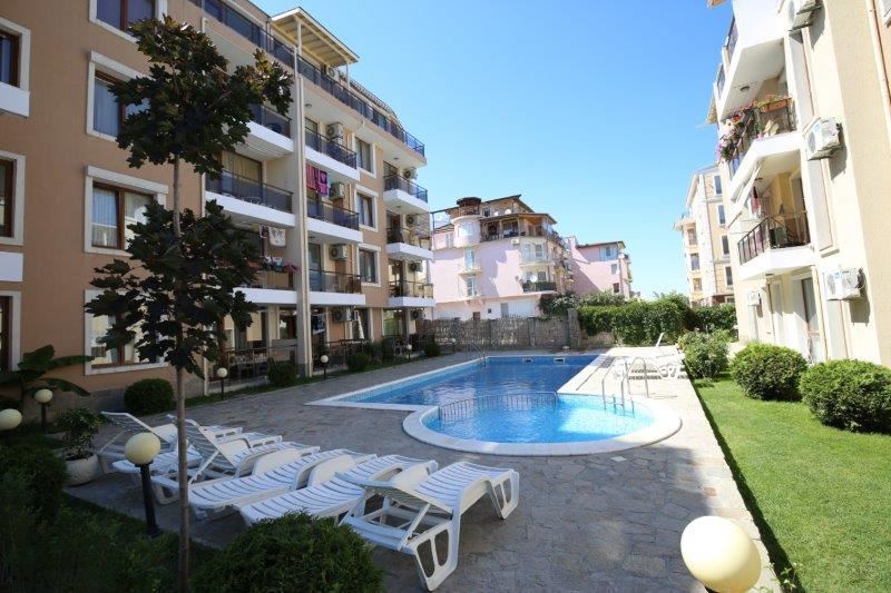 Profitable one-bedroom apartment close to the sea for investment Profitable one-bedroom apartment close to the sea for investment