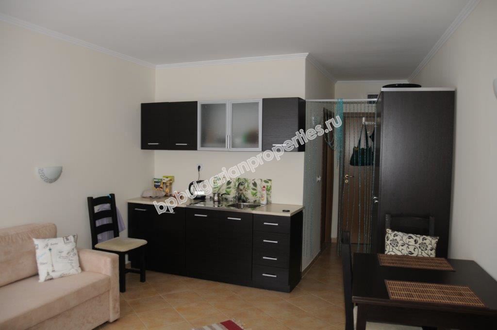 Furnished studio in a gated complex at a bargain price Furnished studio in a gated complex at a bargain price