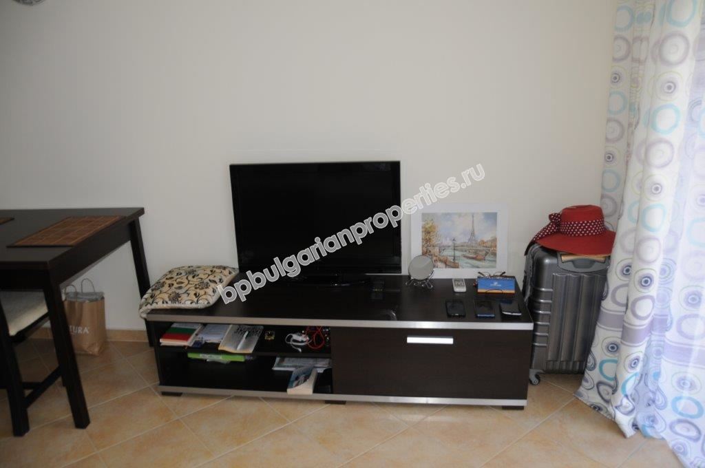 Furnished studio in a gated complex at a bargain price Furnished studio in a gated complex at a bargain price