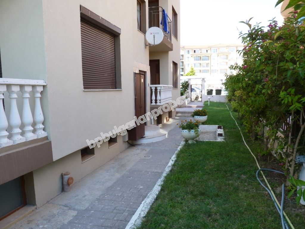 Profitable one-bedroom apartment close to the sea for permanent residence and investment Profitable one-bedroom apartment close to the sea for permanent residence and investment