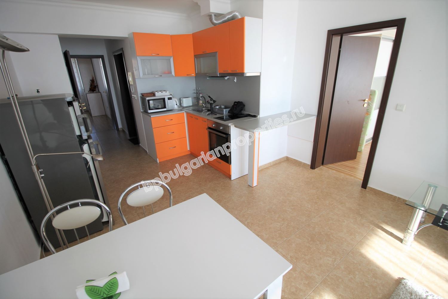 Three-room luxury apartment with direct sea view Three-room luxury apartment with direct sea view