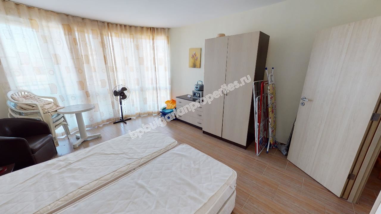 Inexpensive one-bedroom apartment in a gated complex close to the sea Inexpensive one-bedroom apartment in a gated complex close to the sea