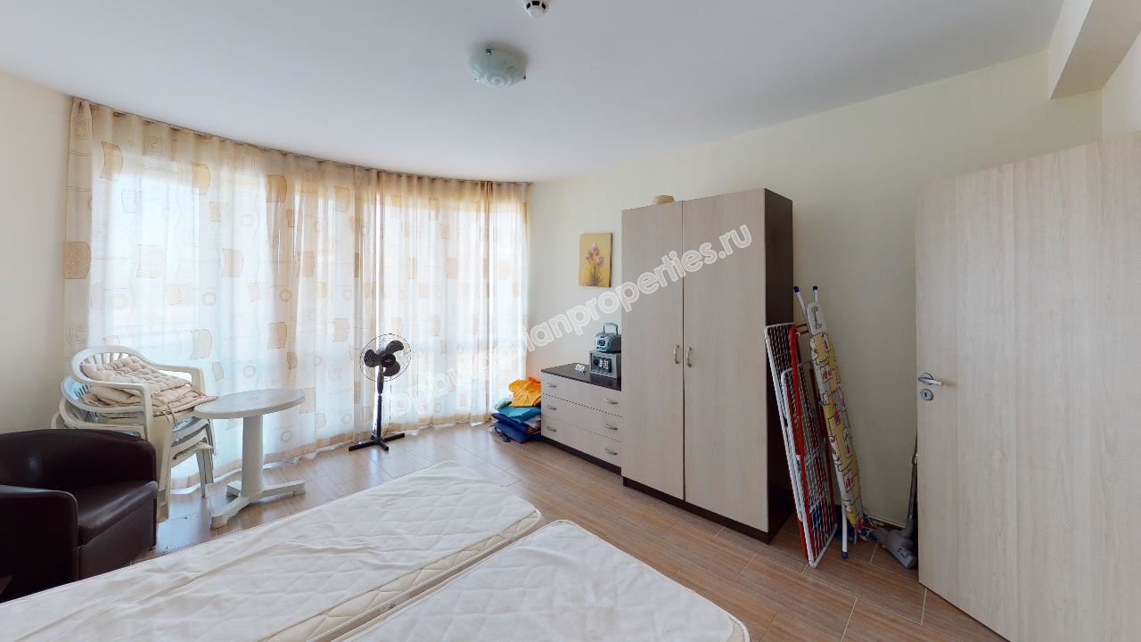 Inexpensive one-bedroom apartment in a gated complex close to the sea Inexpensive one-bedroom apartment in a gated complex close to the sea