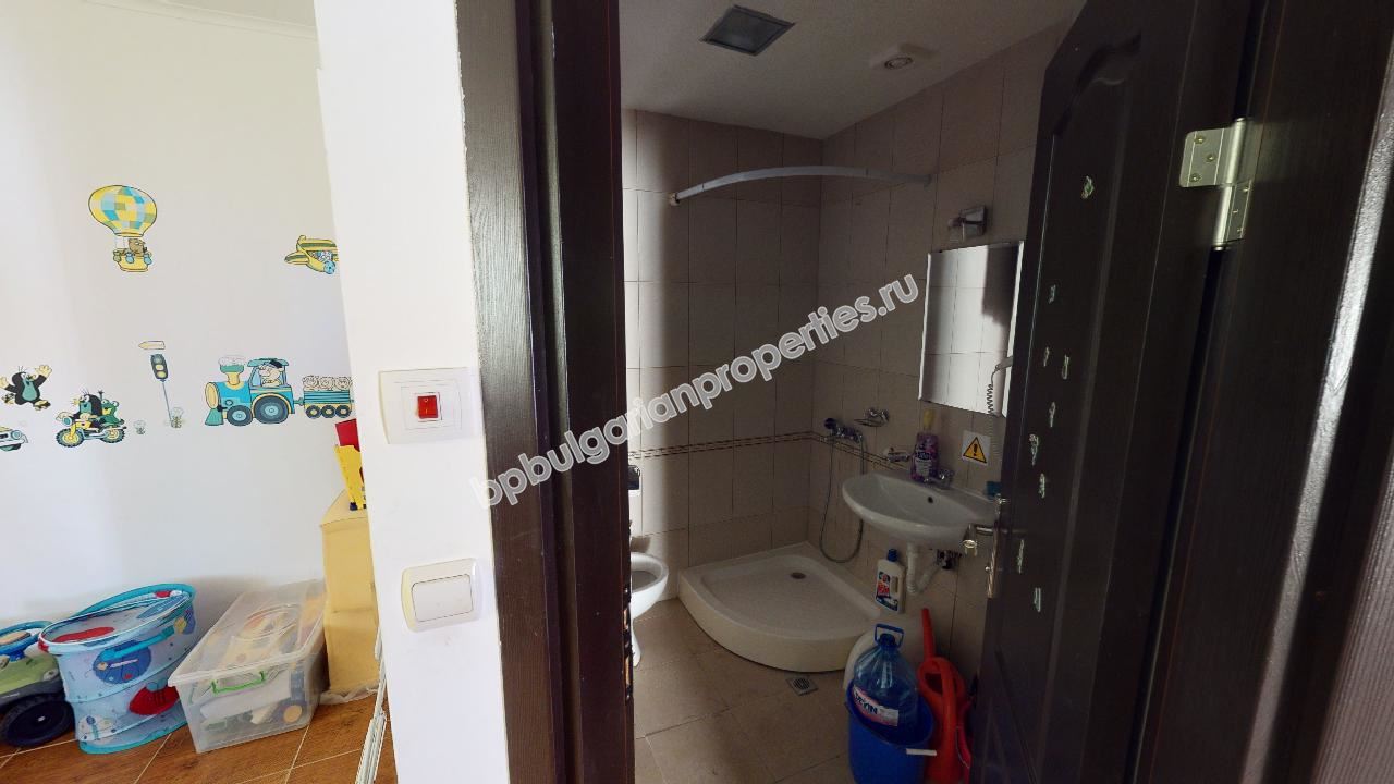 Detached house for a large family in a gated complex close to the sea Detached house for a large family in a gated complex close to the sea