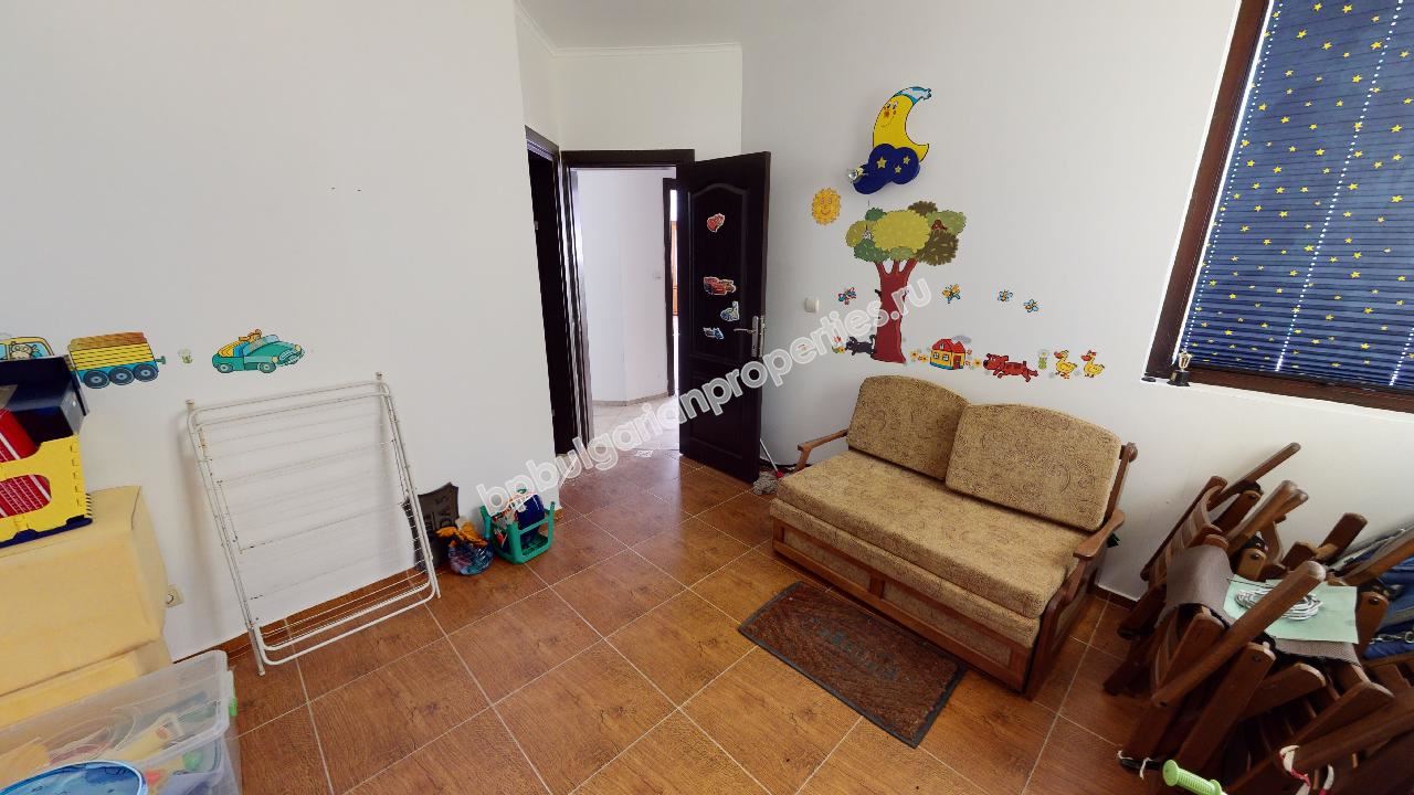 Detached house for a large family in a gated complex close to the sea Detached house for a large family in a gated complex close to the sea