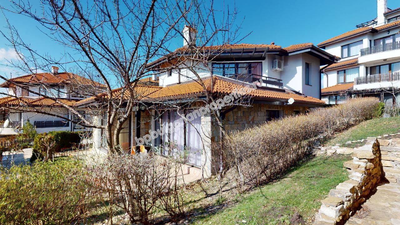 Detached house for a large family in a gated complex close to the sea Detached house for a large family in a gated complex close to the sea