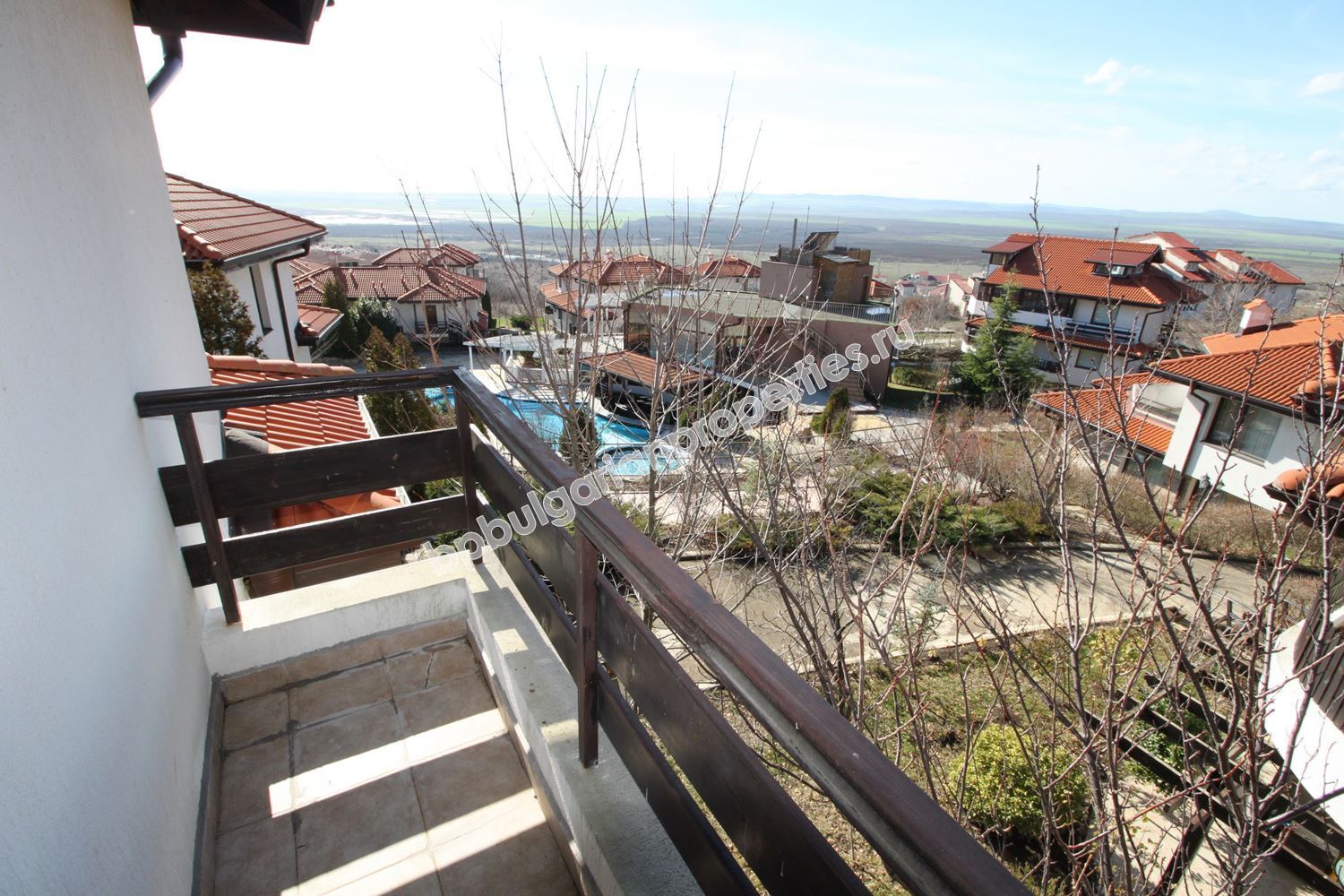 Two-storey townhouse in a gated complex close to the sea Two-storey townhouse in a gated complex close to the sea