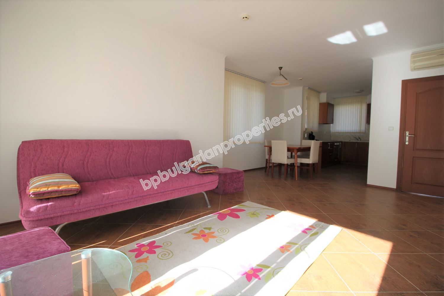 Two-storey townhouse in a gated complex close to the sea Two-storey townhouse in a gated complex close to the sea