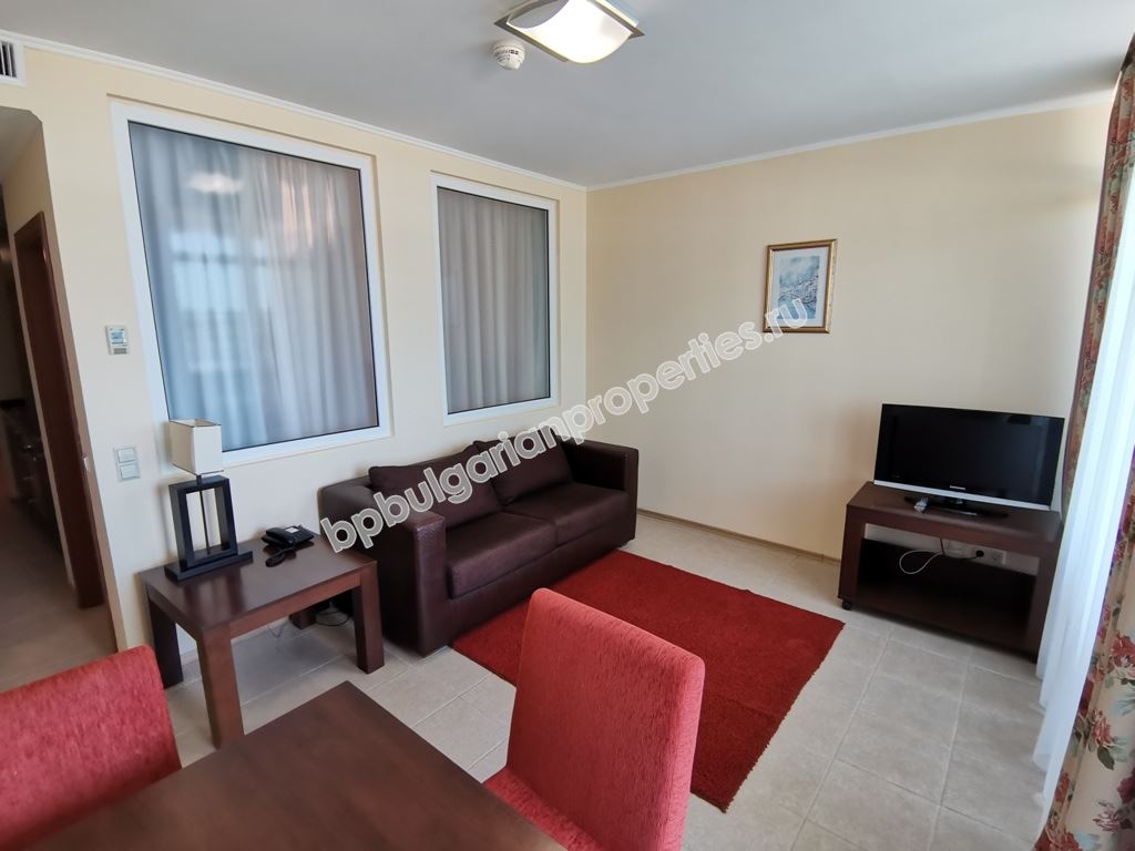 Apartment for investment in a luxury complex on the first line in Pomorie Apartment for investment in a luxury complex on the first line in Pomorie
