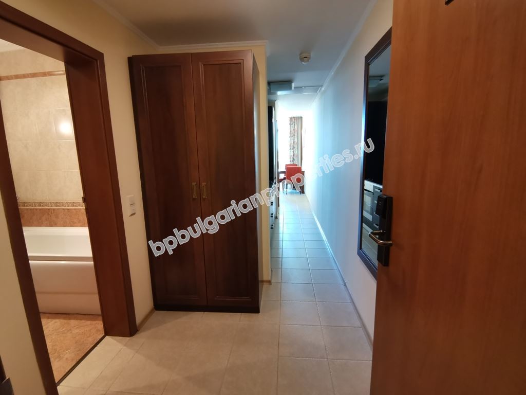 Apartment for investment in a luxury complex on the first line in Pomorie Apartment for investment in a luxury complex on the first line in Pomorie