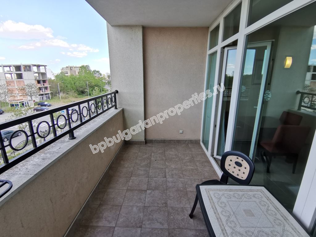 Apartment for investment in a luxury complex on the first line in Pomorie Apartment for investment in a luxury complex on the first line in Pomorie