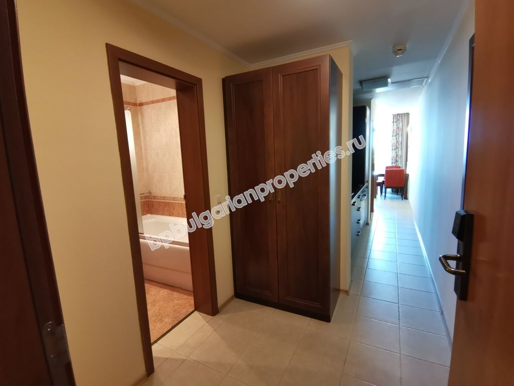 Apartment for investment in a luxury complex on the first line in Pomorie Apartment for investment in a luxury complex on the first line in Pomorie