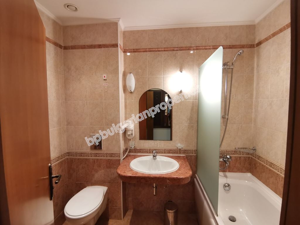 Apartment for investment in a luxury complex on the first line in Pomorie Apartment for investment in a luxury complex on the first line in Pomorie