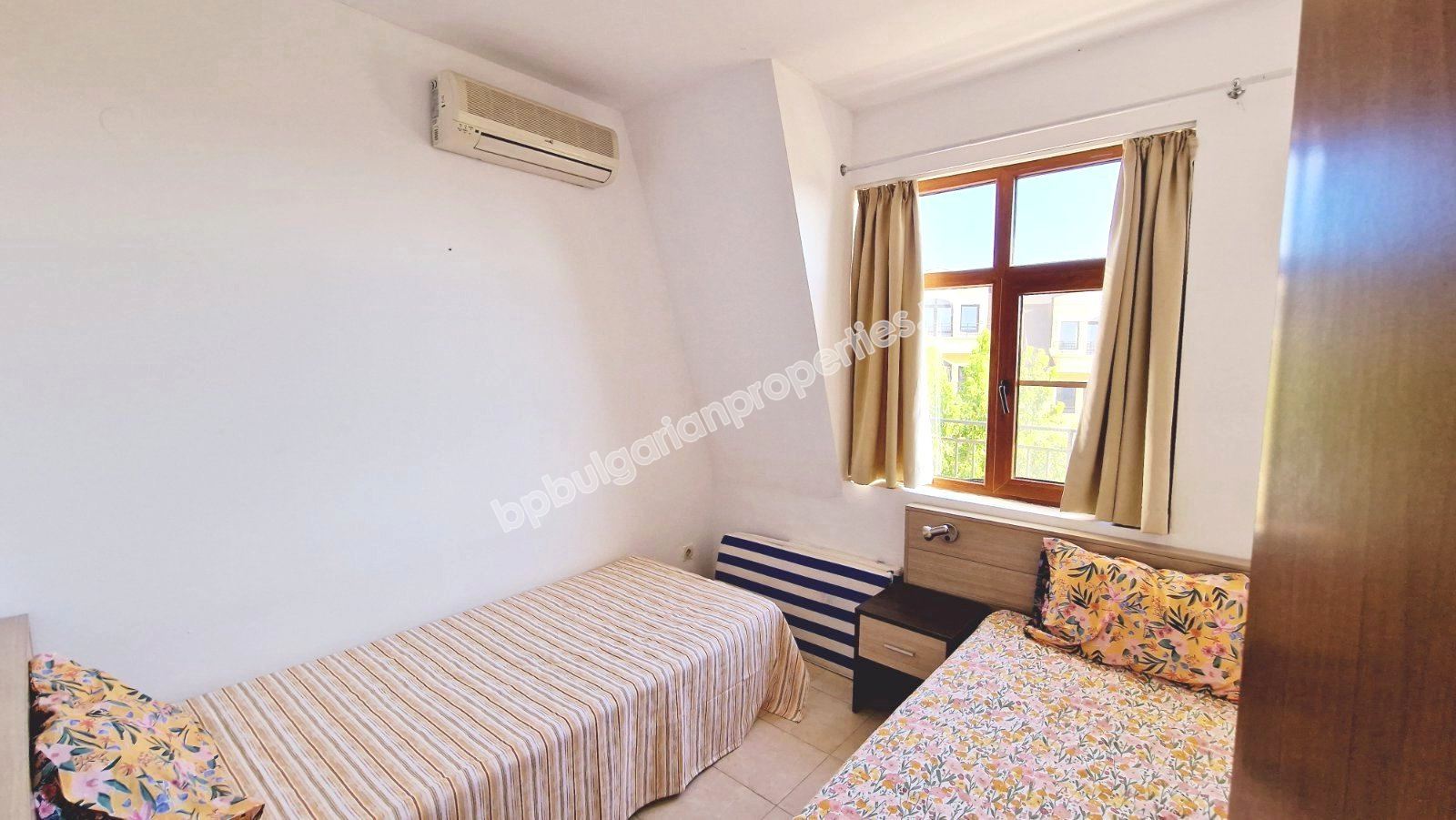 Spacious furnished apartment at the foot of the mountains, close to the sea Spacious furnished apartment at the foot of the mountains, close to the sea