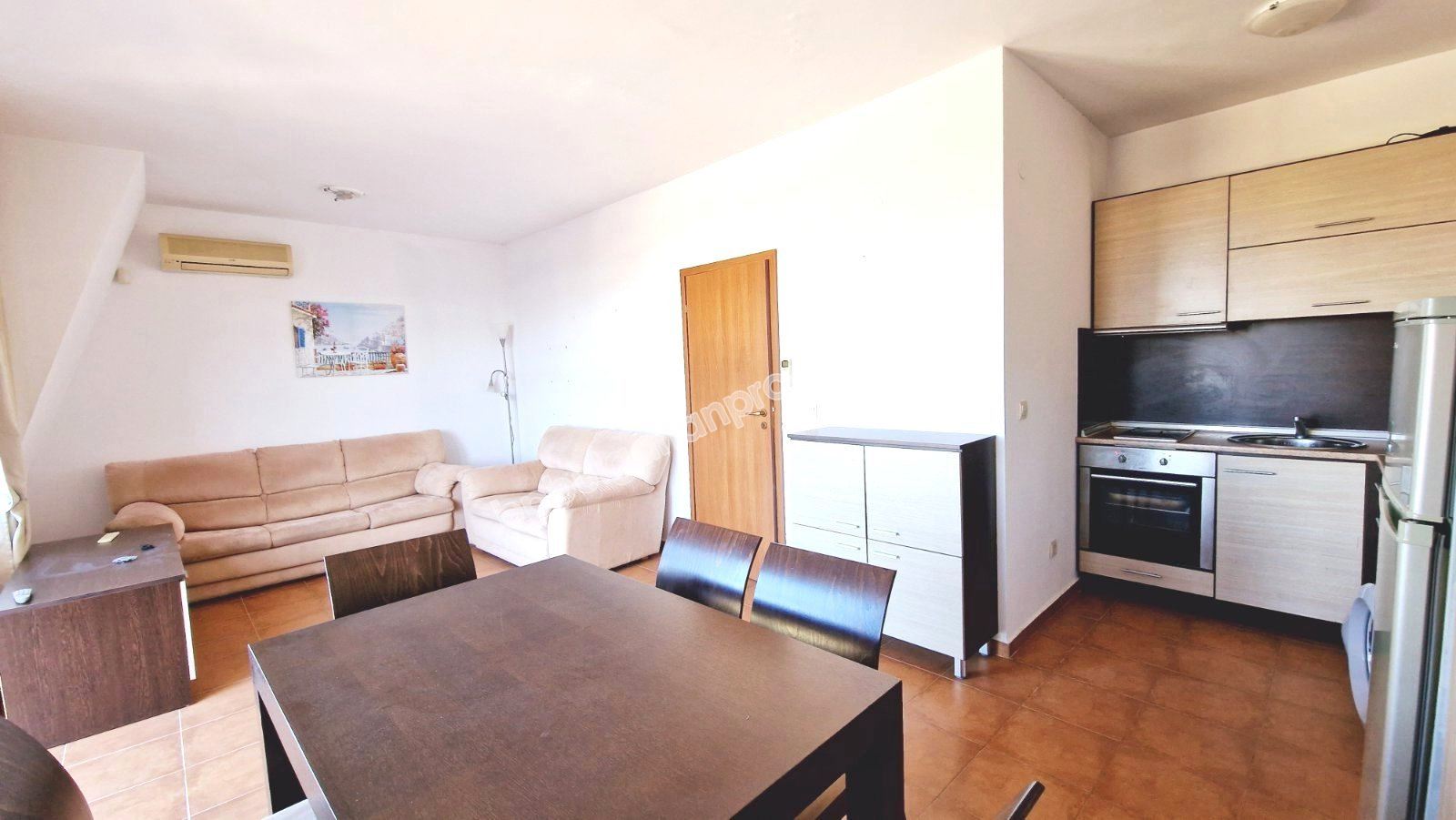 Spacious furnished apartment at the foot of the mountains, close to the sea Spacious furnished apartment at the foot of the mountains, close to the sea