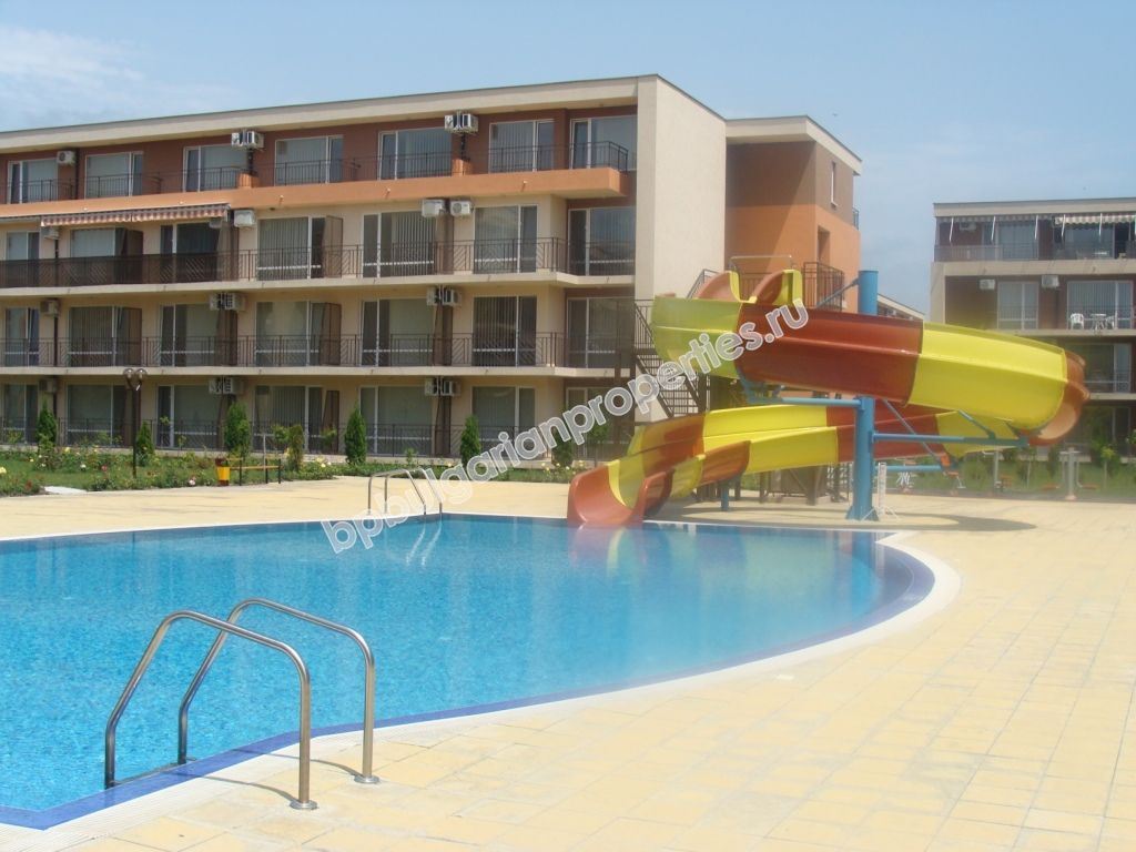 Furnished studio close to the beach for sale in Sunny Beach resort