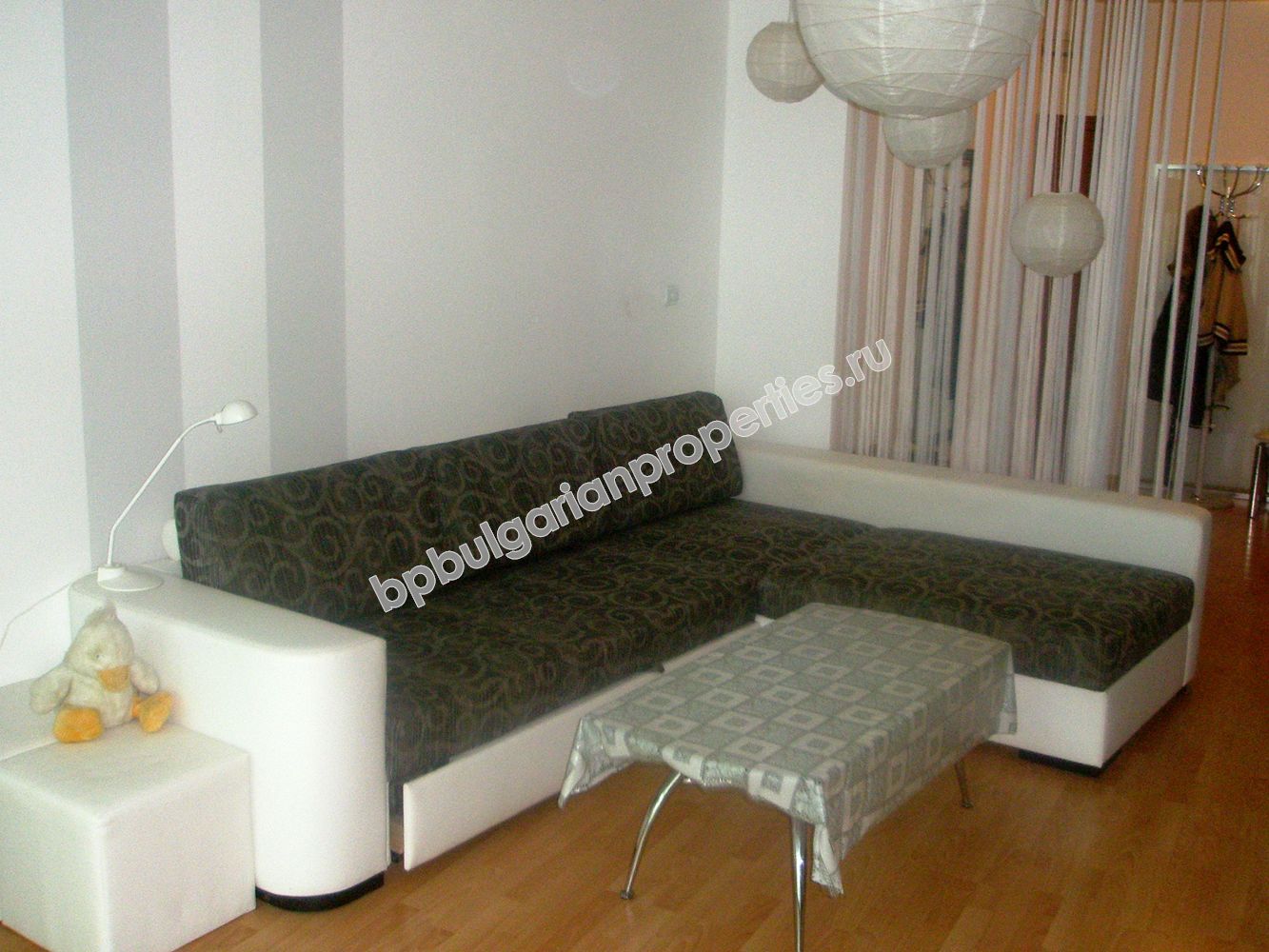 Luxury furnished two-bedroom apartment close to the beach for sale in the town of Primorsko