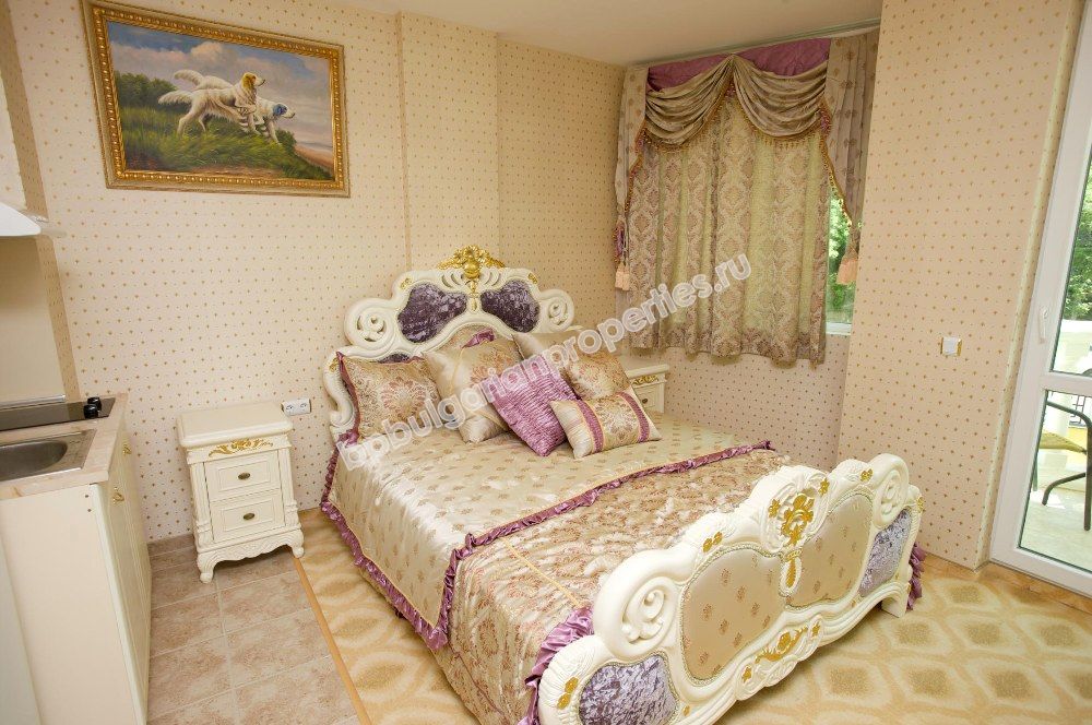 Luxury apartments for sale at the beach in Elenite summer resort