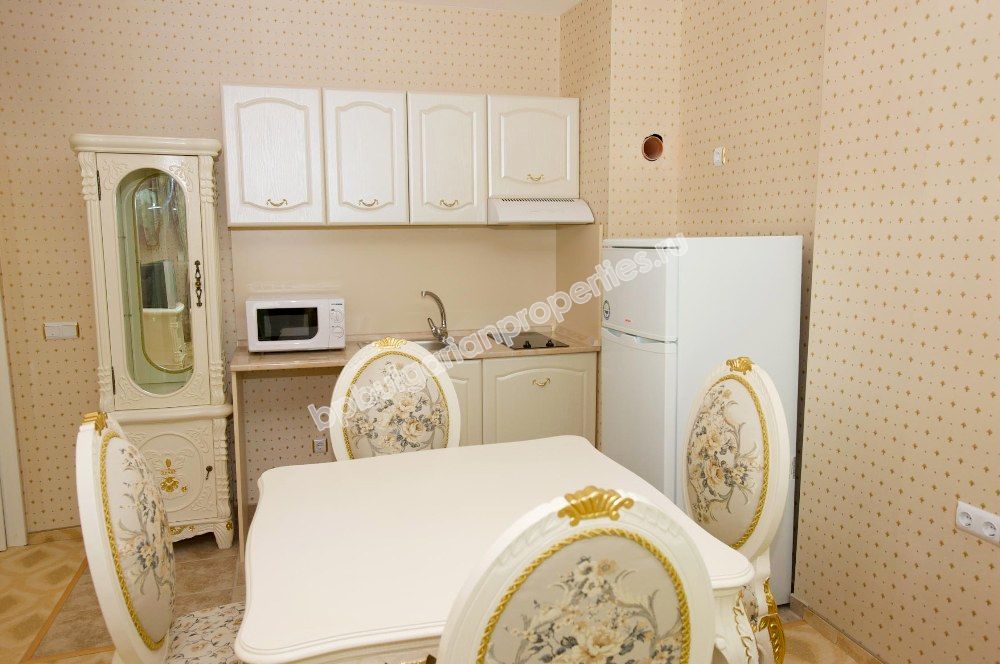 Luxury apartments for sale at the beach in Elenite summer resort