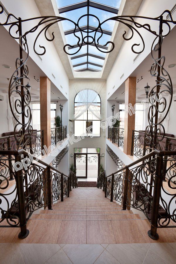 Luxury apartments at the sea for sale in a new complex near the resort Sozopol Luxury apartments at the sea for sale in a new complex near the resort Sozopol