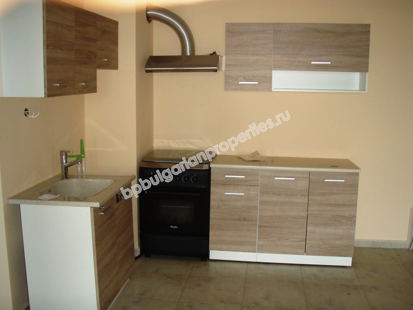 Luxury two-bedroom apartment close to the beach for sale in the resort Sveti Vlas Luxury two-bedroom apartment close to the beach for sale in the resort Sveti Vlas