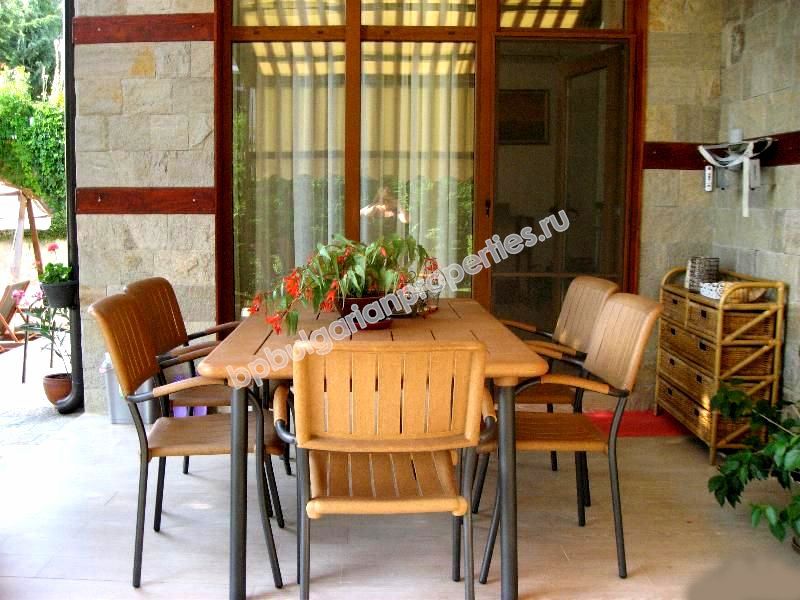 Luxury two-storey house for sale close to the beach in Sunny Beach resort Luxury two-storey house for sale close to the beach in Sunny Beach resort